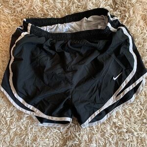 Nike shorts women XS